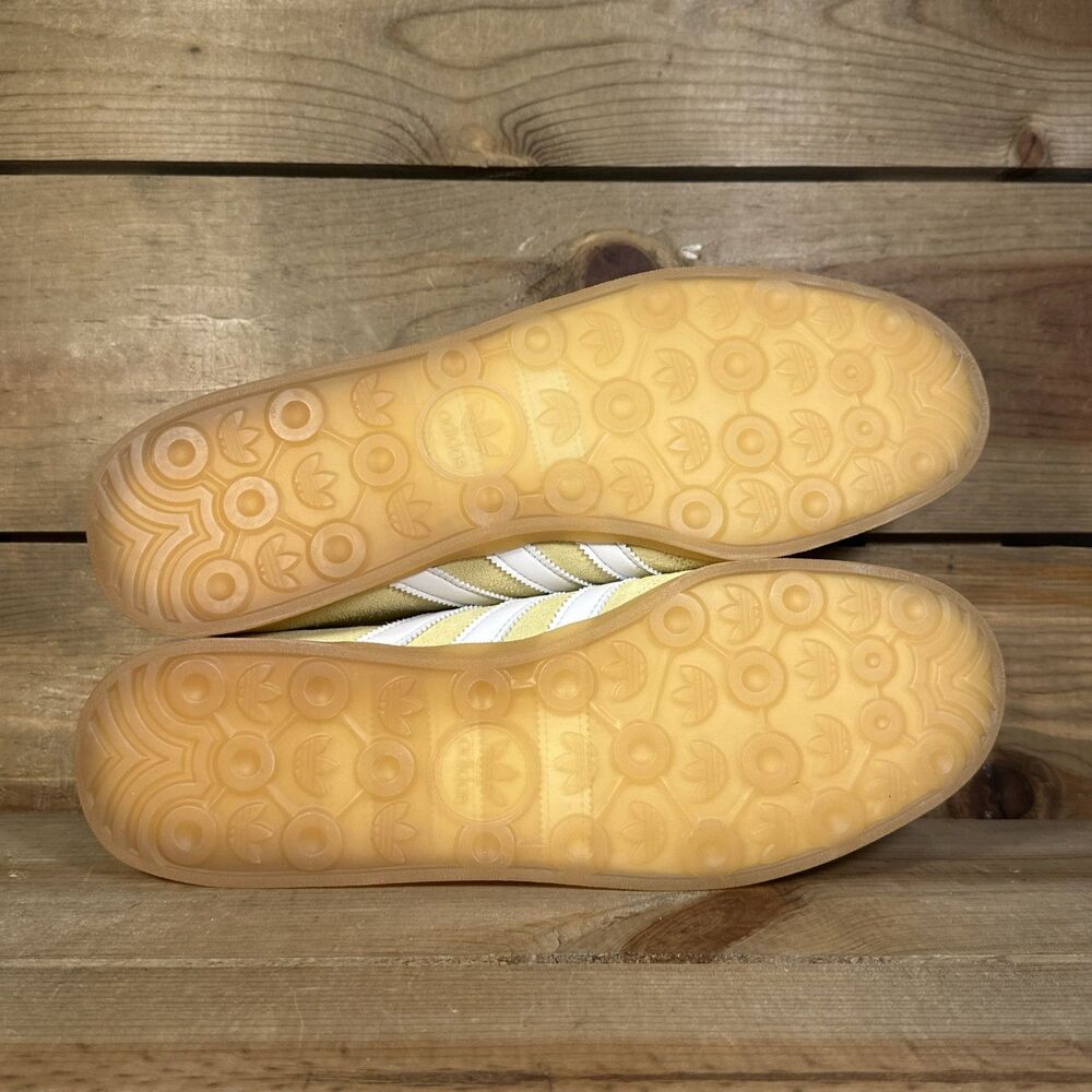 NEW Womens 11 Adidas Gazelle Lo Pro “Almost Yellow Cloud White Gum” Shoes JR8894 - Picture 7 of 8